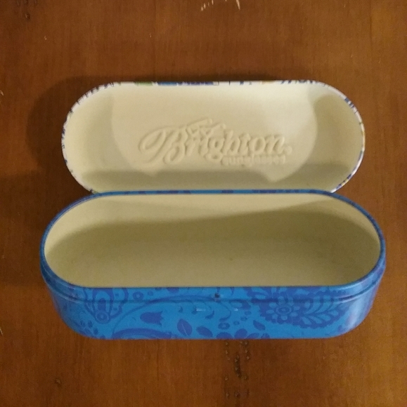 Brighton Sunglasses Case - Picture 2 of 3